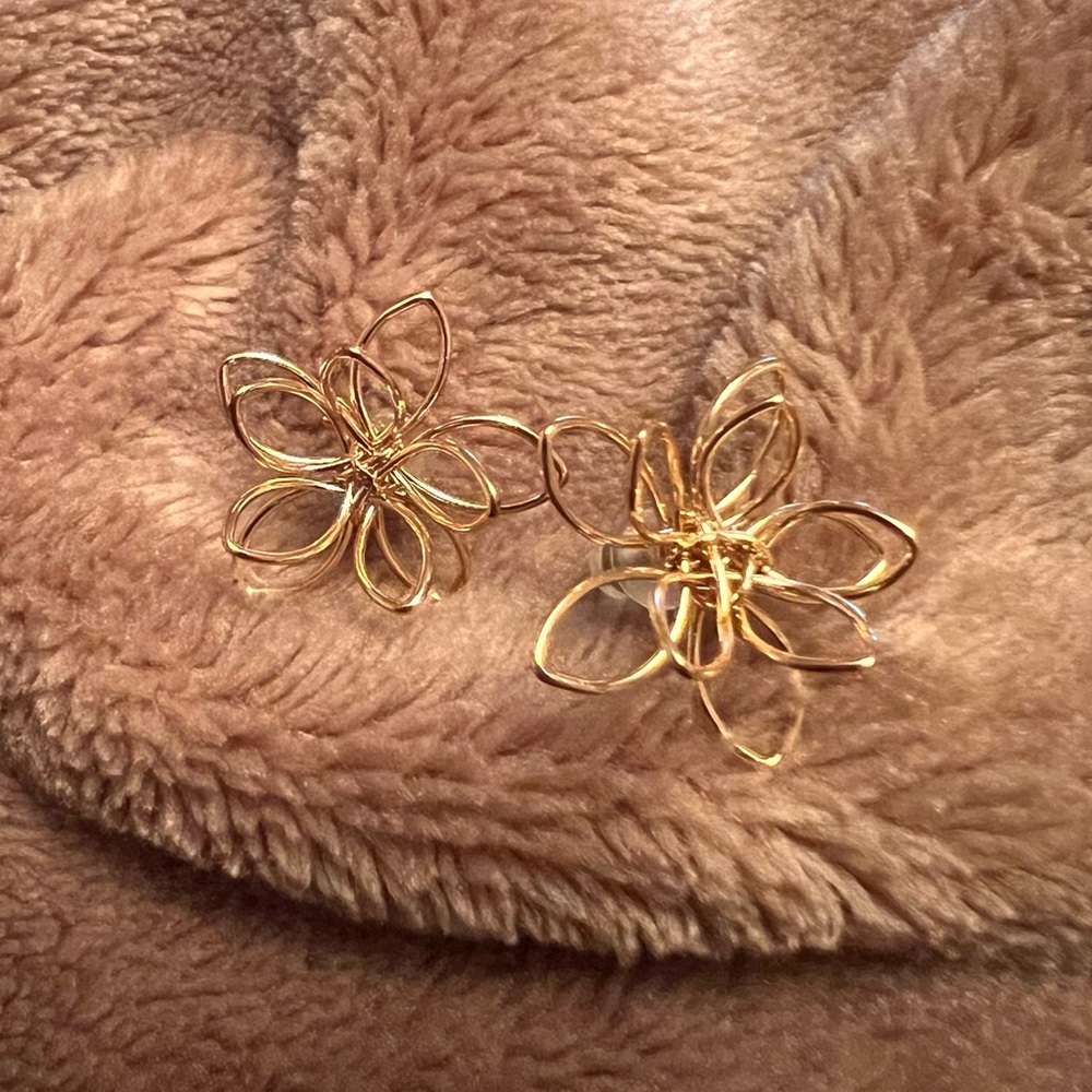 HANDCRAFTED Gold-Toned Wire-Wrapped Whimsy Flower Stud Earrings